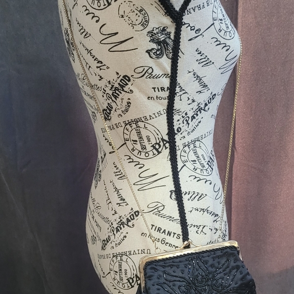 ☆Beaded Chain Purse - Picture 4 of 8